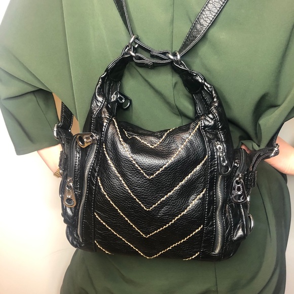 Convertible purse/ backpack - Picture 2 of 7